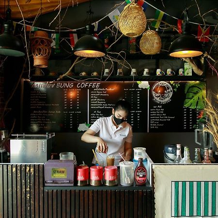 Sleepbox Hostel Suratthani Surat Thani Bagian luar foto